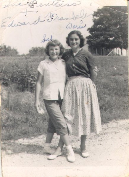 Sue Fentress and Doris Allen 260