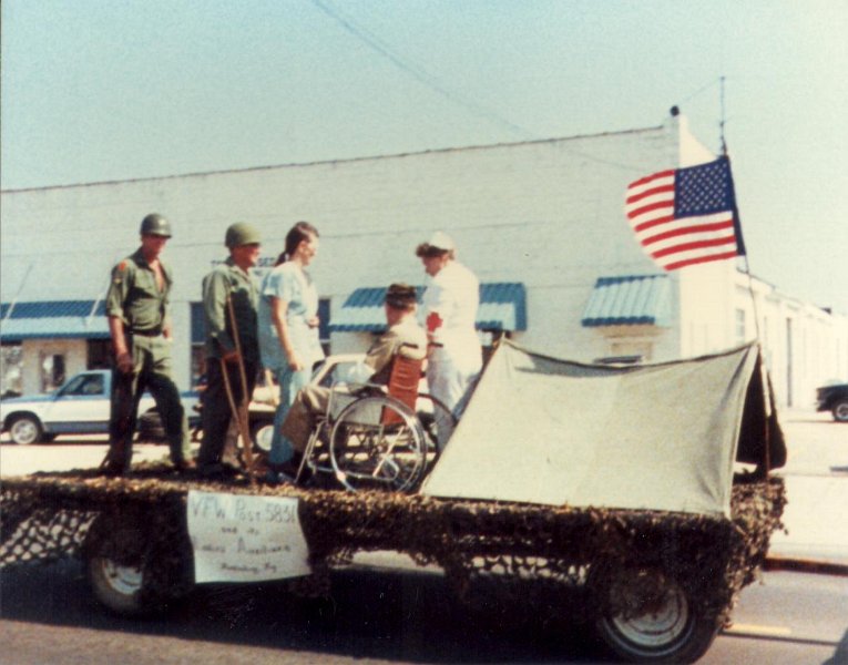 Parade033