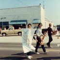 Parade025